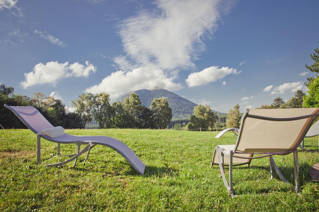 Archipel Volcans Saint-Genès-Champanelle エクステリア 写真